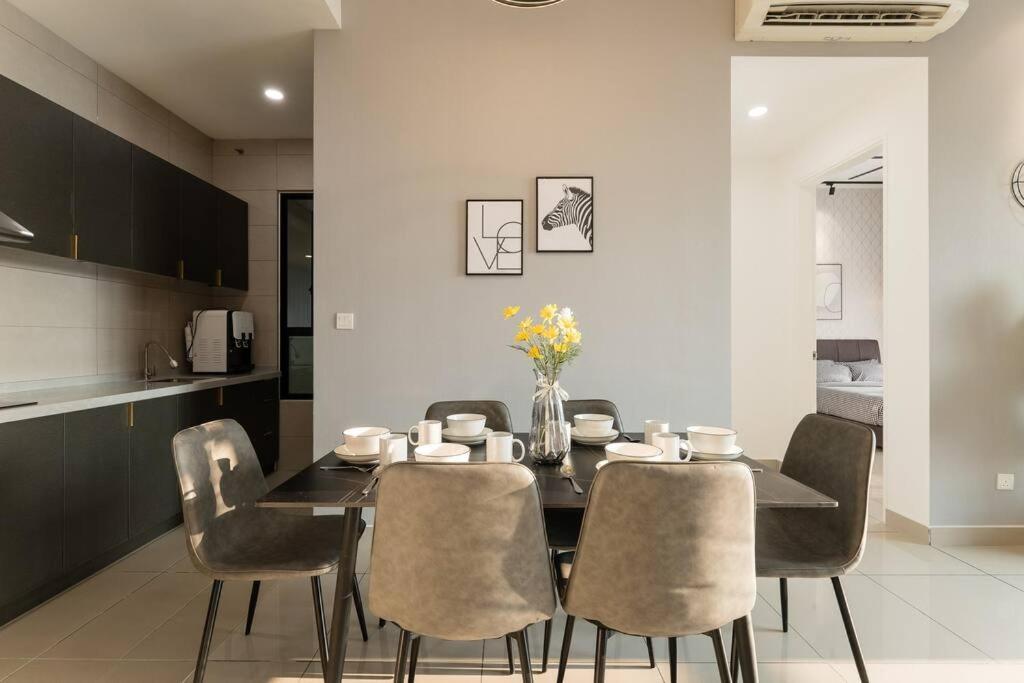 Conezion Residence Putrajaya 3Br6Pax Ioi City Mall Bagian luar foto