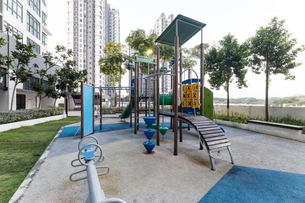 Conezion Residence Putrajaya 3Br6Pax Ioi City Mall Bagian luar foto