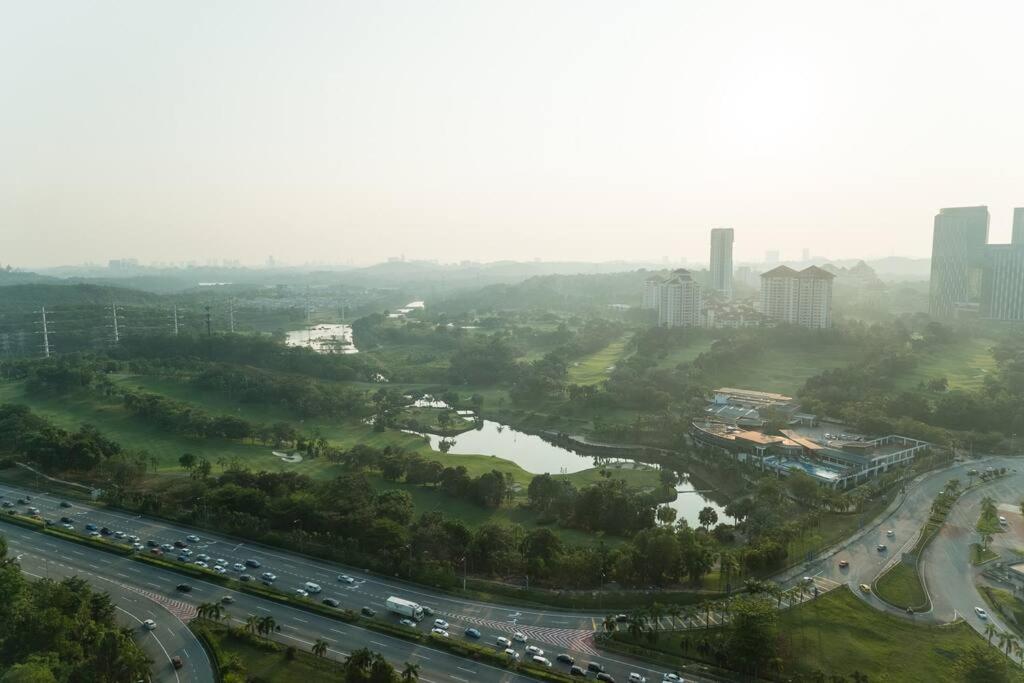 Conezion Residence Putrajaya 3Br6Pax Ioi City Mall Bagian luar foto